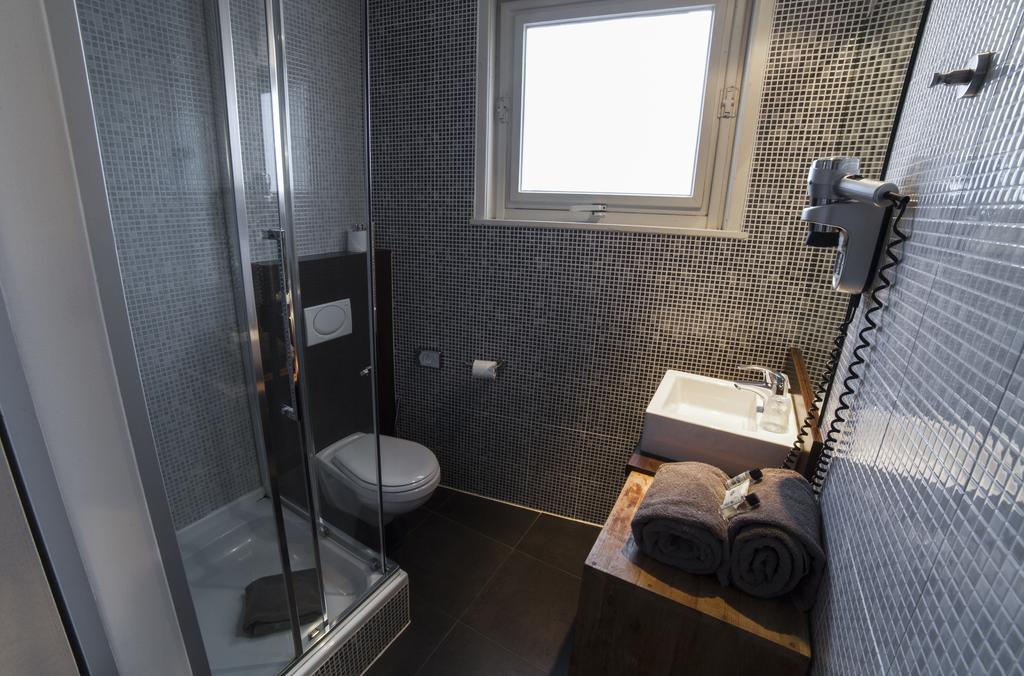 Hotel Kanai Lille Cameră foto